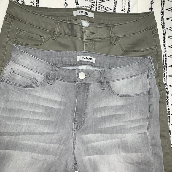 2 pairs of the comfiest jeggings on earth! 🌍 - Picture 2 of 3